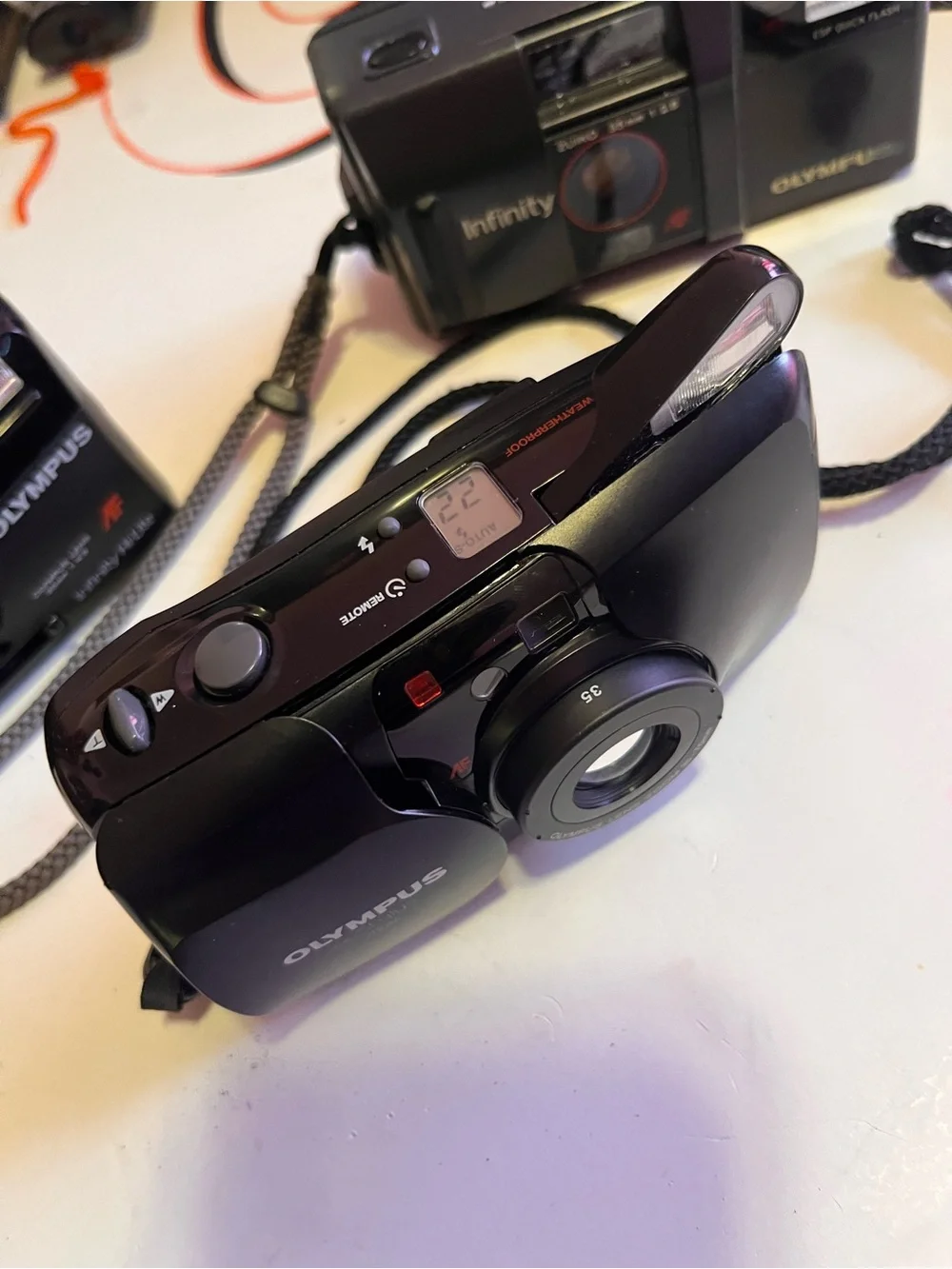 VTG Olympus stylus zoom infinity zuiko 35mm camera infinity HiLite bundle w/film